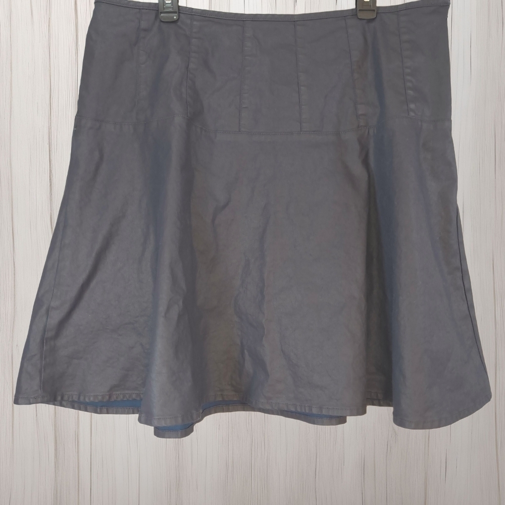 LRL Ralph Lauren Women's Knee Length Coated Navy/Indigo Blue Skirt, Size 16